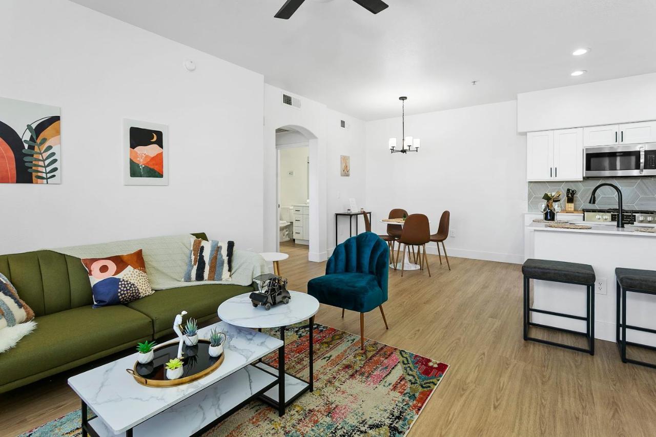 Cozysuites Glendale By The Stadium With Pool 05 외부 사진