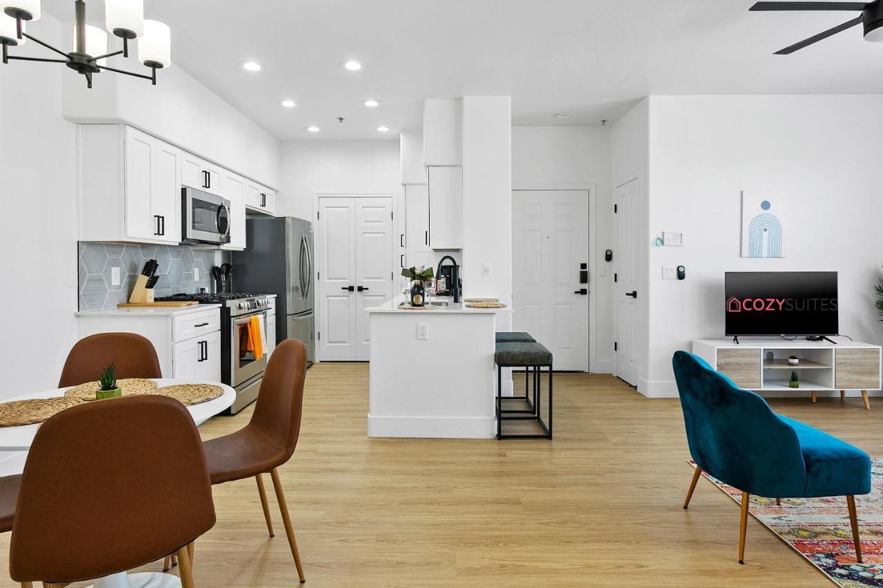 Cozysuites Glendale By The Stadium With Pool 05 외부 사진