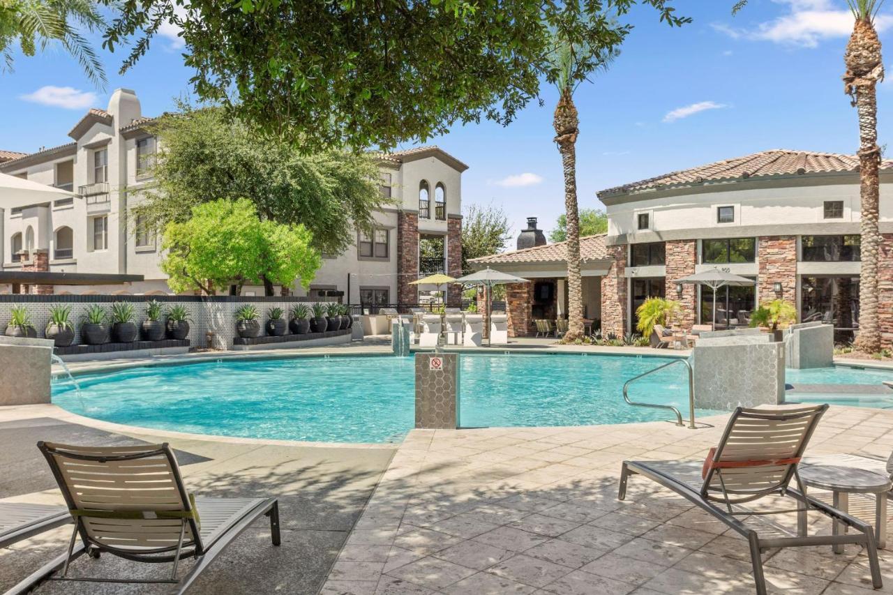 Cozysuites Glendale By The Stadium With Pool 05 외부 사진