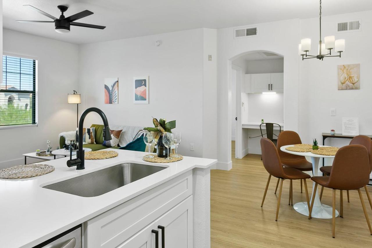 Cozysuites Glendale By The Stadium With Pool 05 외부 사진