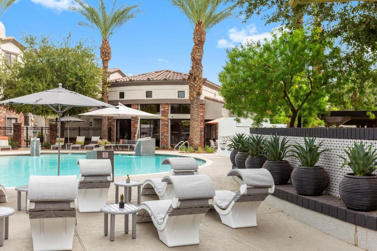 Cozysuites Glendale By The Stadium With Pool 05 외부 사진